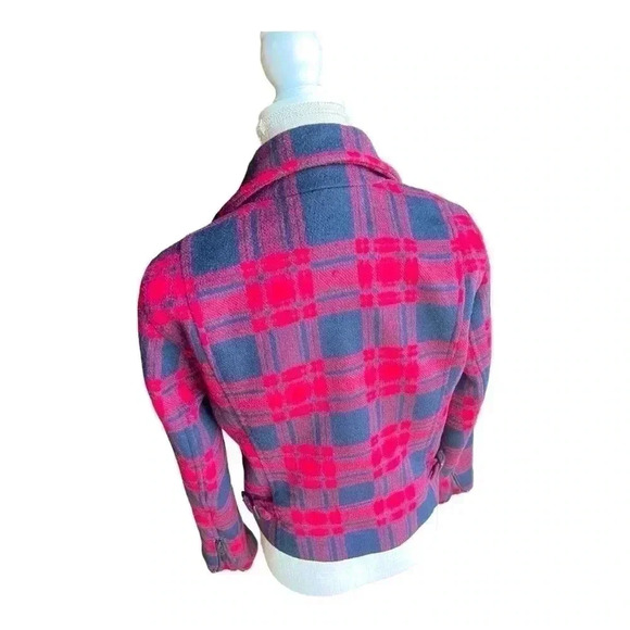 Women's Gap Plaid Coat Size S Red and Black Side Zip Asymmetrical Preowned - Picture 2 of 10